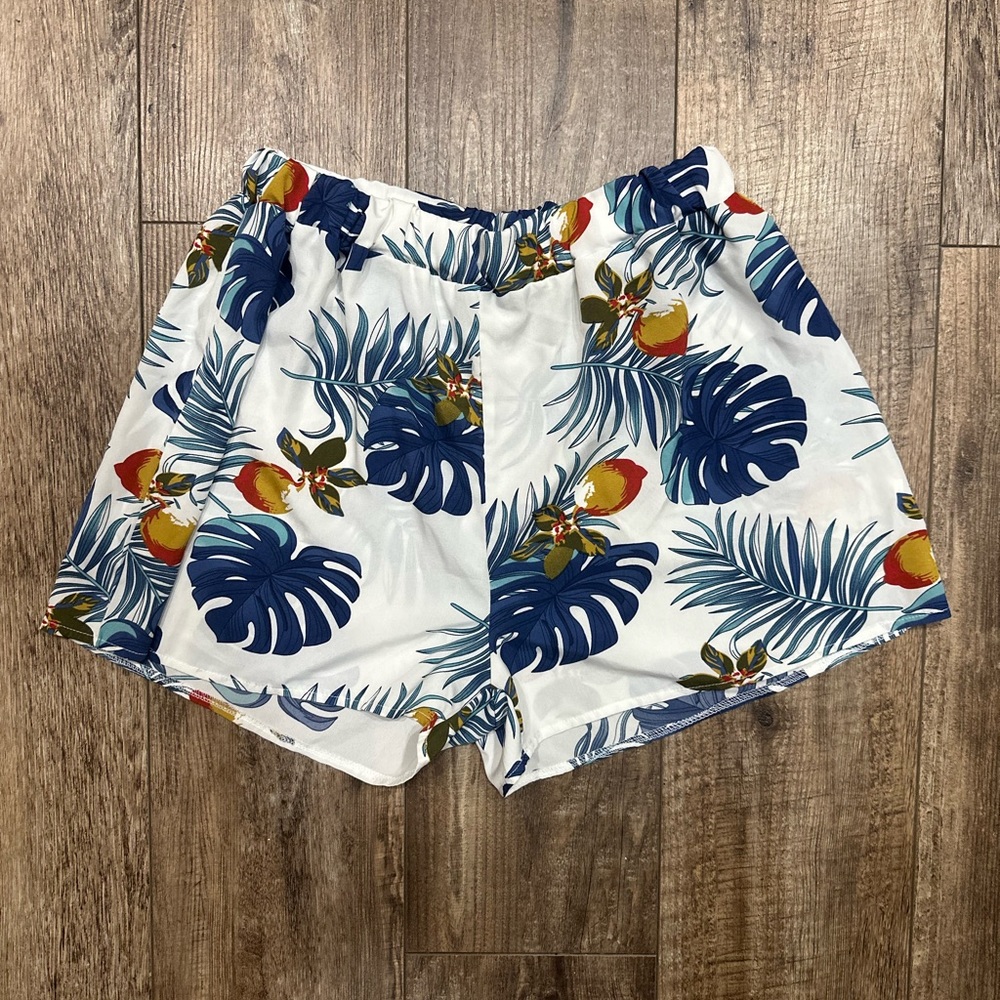 Summer palm print shorts